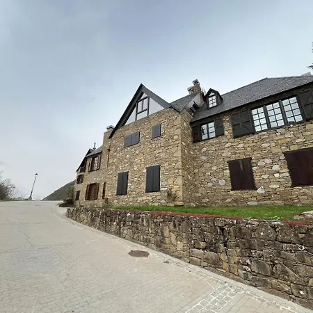 Casa Montromies De Alma De Nieve Gessa